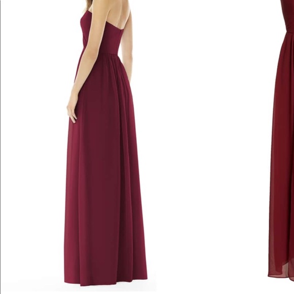 SOCIAL BRIDESMAIDS | Strapless Georgette Dress - Picture 3 of 3